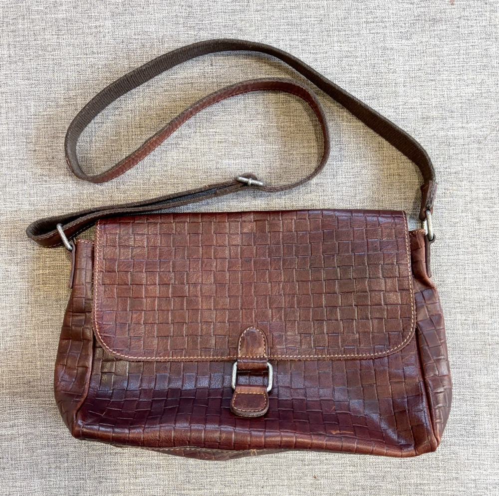 Jack Georges Voyager Woven Olivia Brown Buffalo Leather Crossbody Bag WF218